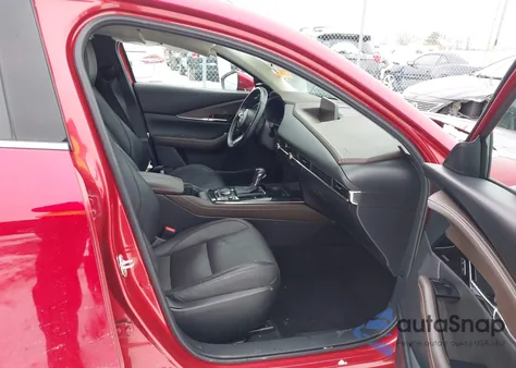 2022 Mazda Cx-30 Premium z USA, uszkodzony, nr VIN 3MVDMBDL8NM429007